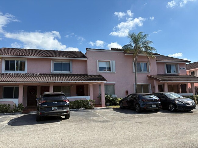 Building Photo - 8039 Lake Dr
