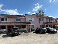 Building Photo - 8039 Lake Dr