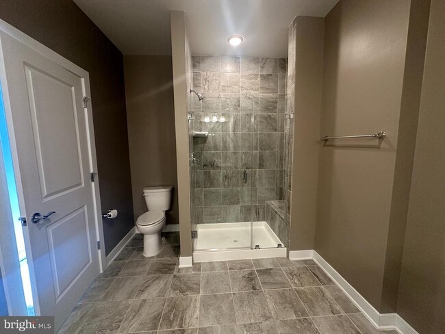 Building Photo - 13338 Arrowbrook Centre Dr