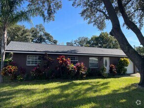 Building Photo - 3/2 Home in Winter Park Estates.