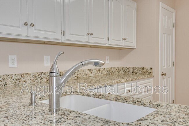 Building Photo - 4154 Hound Ct