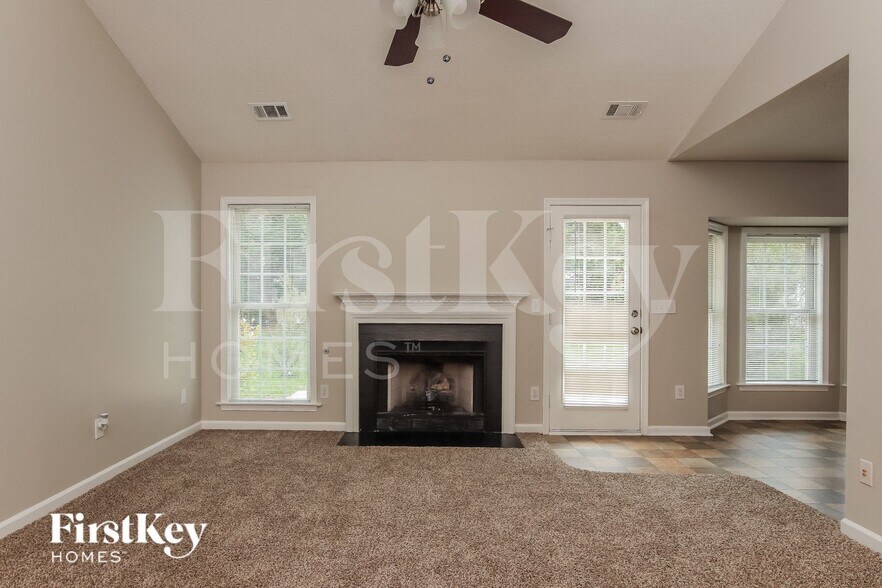 Building Photo - 3508 Bent Trace Dr