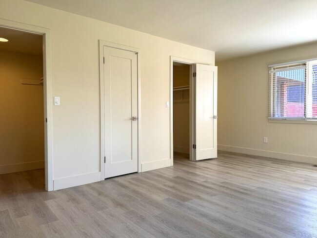 Building Photo - 110 Montoya Dr