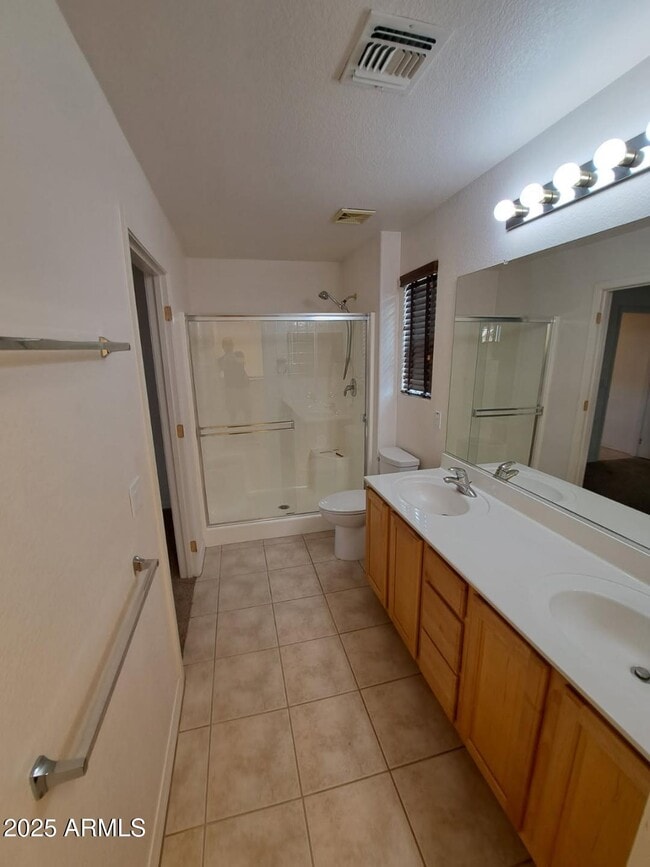 Building Photo - 3707 E Rolling Green Way