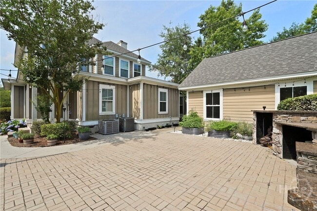 Building Photo - 275 James Dunham Pkwy