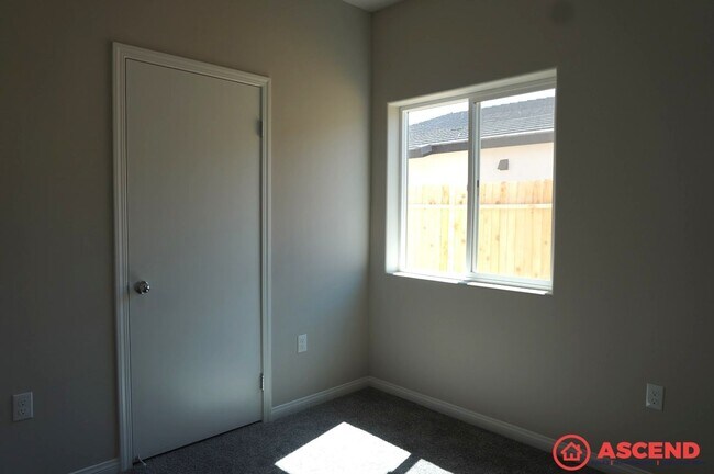 Building Photo - 5109 Cohiba Ct