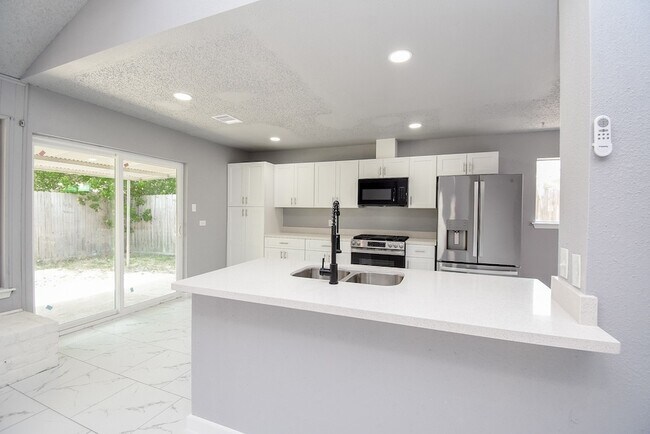 Building Photo - 23515 Briarcreek Blvd