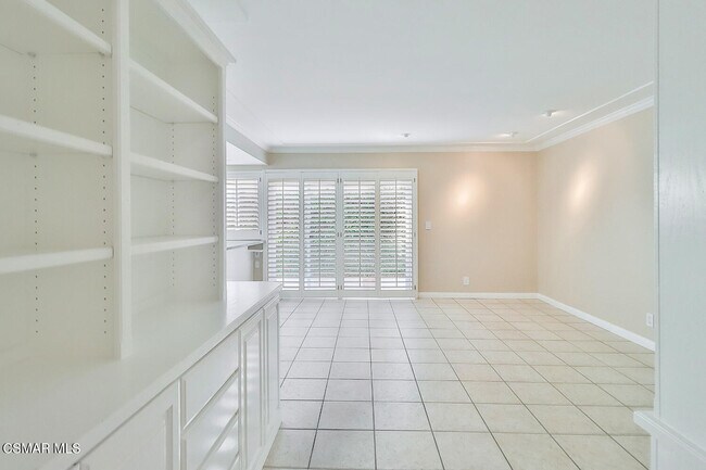 Building Photo - 1046 Barrow Ct