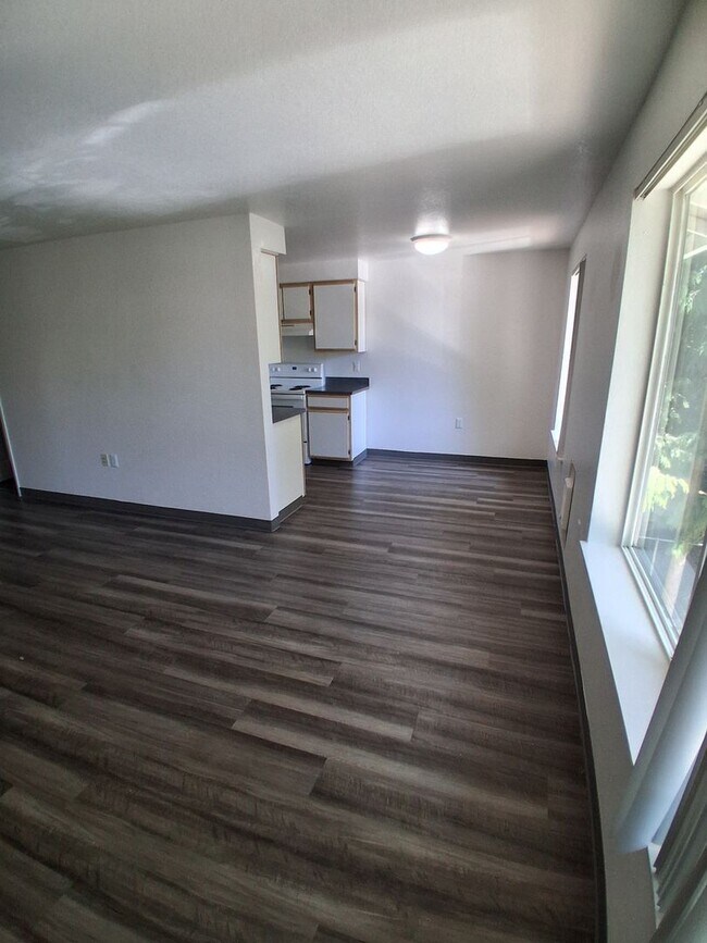 Building Photo - Location, Community, Quality Living. It St...
