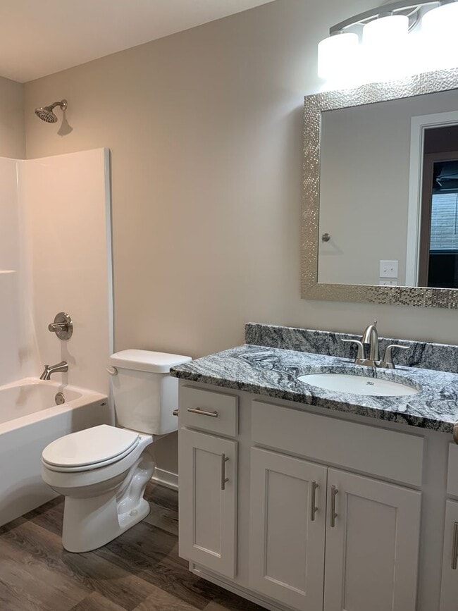 Building Photo - Zero entry ranch townhome with 2 stall garage. Spacious 2 bedrooms with walk in closets, 2.5 bath...