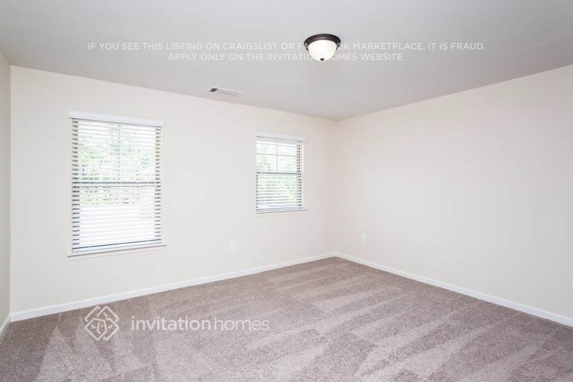 Building Photo - 438 Forrest Hills Dr