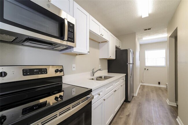 Building Photo - 1662 Willie Mays Pkwy