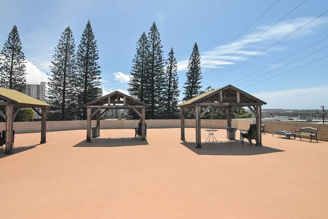 Building Photo - Live the Happy Life at Lele Pono – Aiea