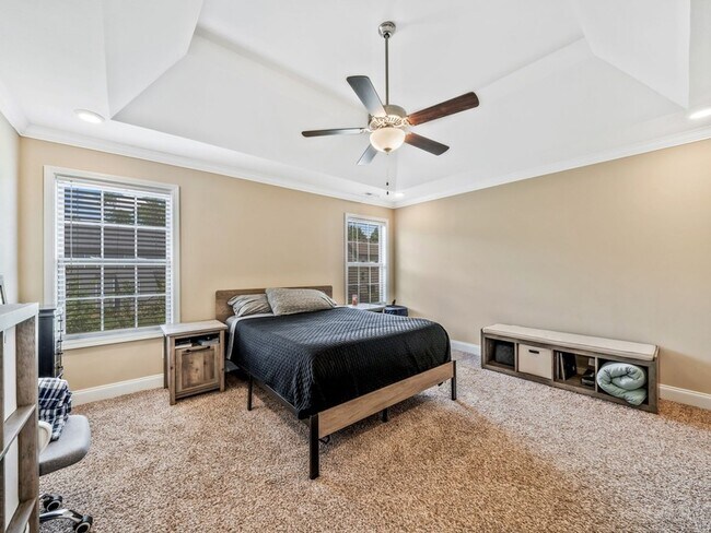 Building Photo - 543 Woodtrace Dr