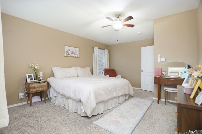 Building Photo - 10322 Filly Valley