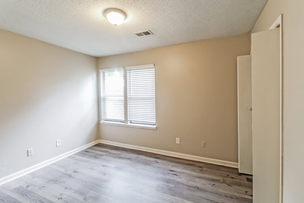 Building Photo - 5396 Kelleys Mill Cir