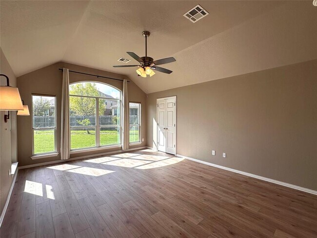 Building Photo - 2609 Pumpkin Ridge Ct