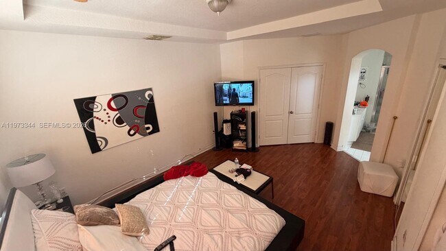 Building Photo - 7586 NW 113th Path