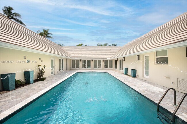 Building Photo - 141 Cape Florida Dr
