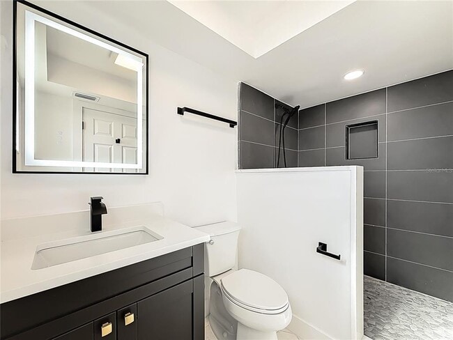 Building Photo - 2074 Bayou Grande Blvd NE