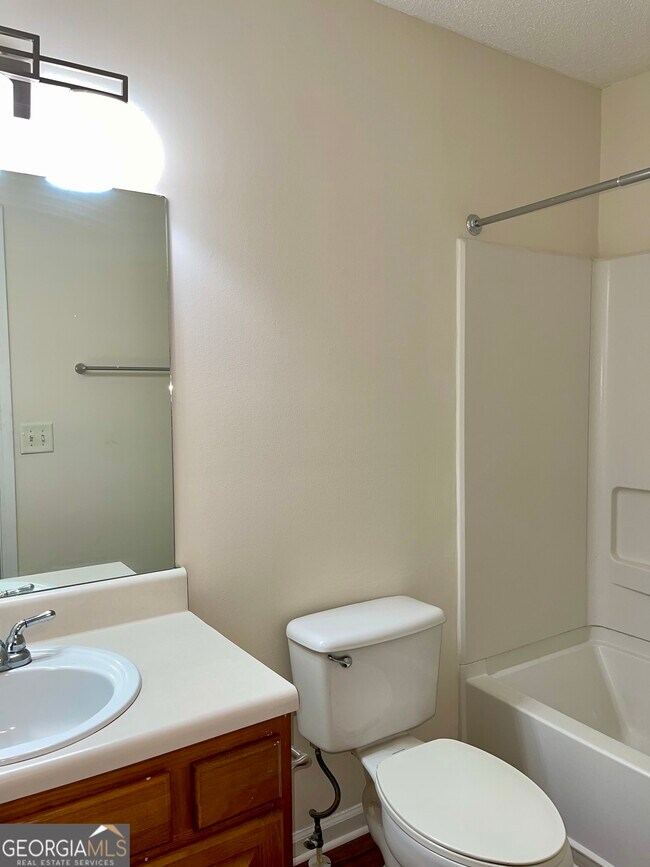 Building Photo - 2452 Brianna Dr