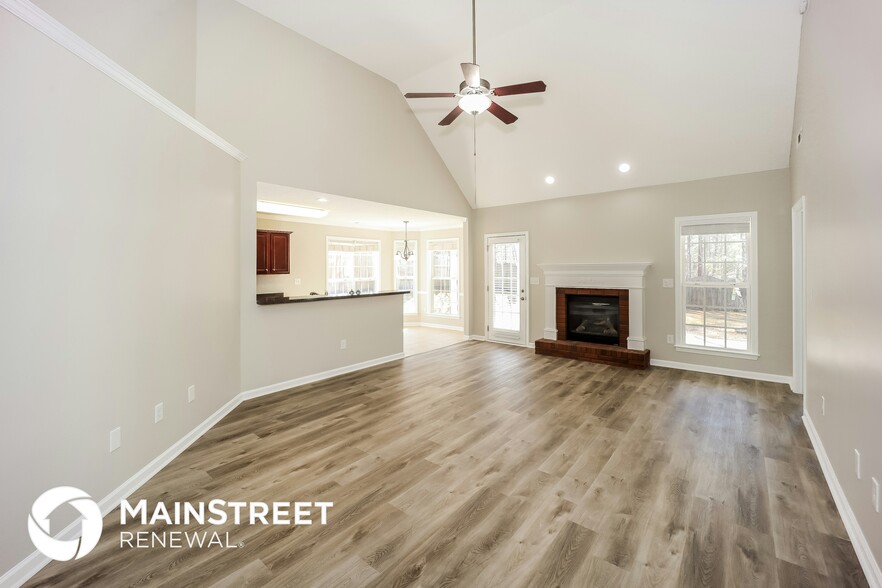 Building Photo - 54 Pacific Ave