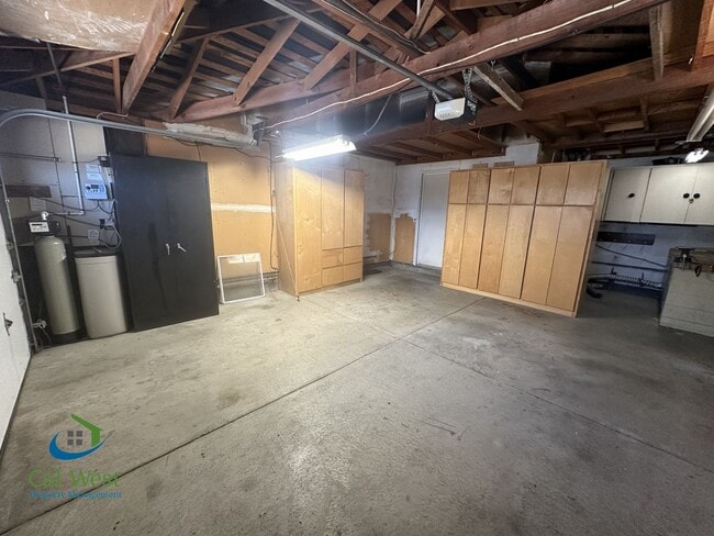 Building Photo - $4795 - South San Jose 4Bd / 2 Ba Single F...