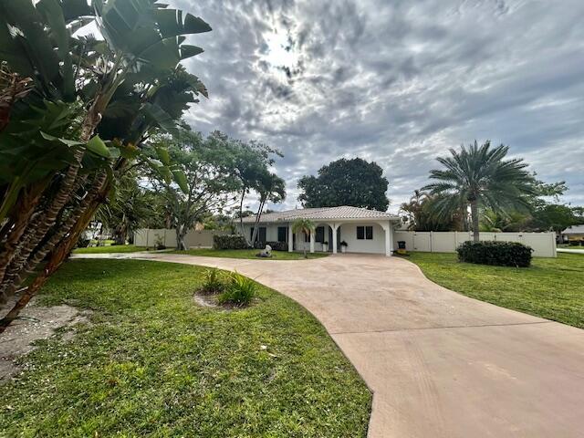 Building Photo - 631 Linnet Cir
