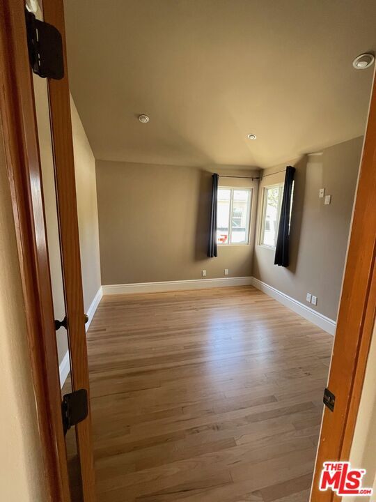 Building Photo - 8503 Lilienthal Ave