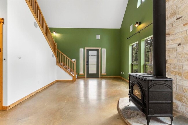 Building Photo - 116 Cascade Trail