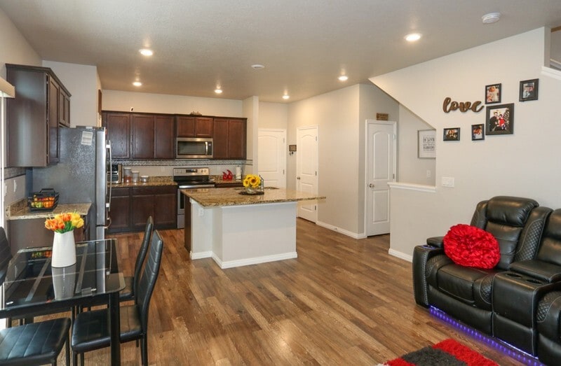 Building Photo - 5246 S Tatum Pl