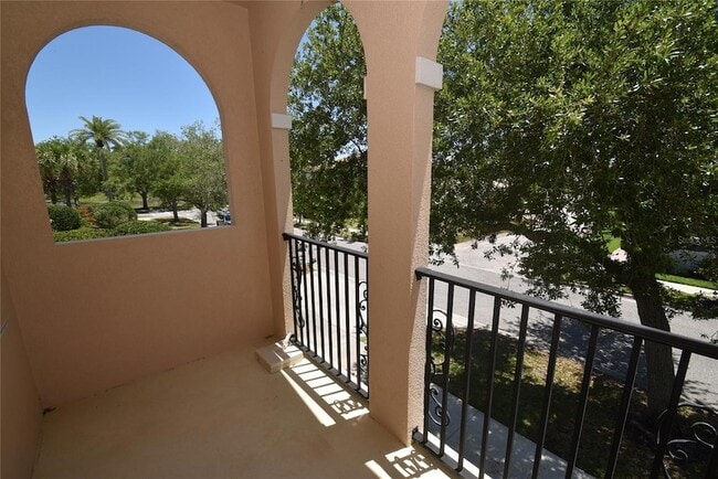 Building Photo - 5397 Davini St