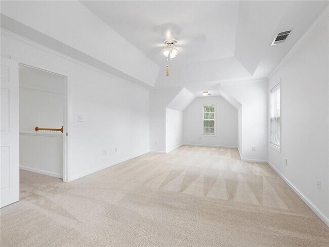 Building Photo - 3926 Walnut Grove Way
