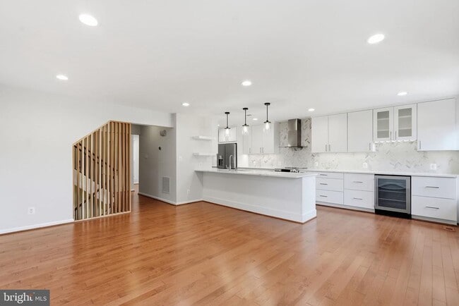 Building Photo - 10429 Red Granite Terrace