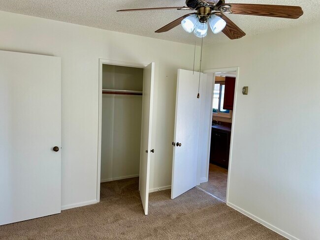 Building Photo - GREAT 3BD HOUSE WITH INCREDIBLE OUTDOOR SPACE!