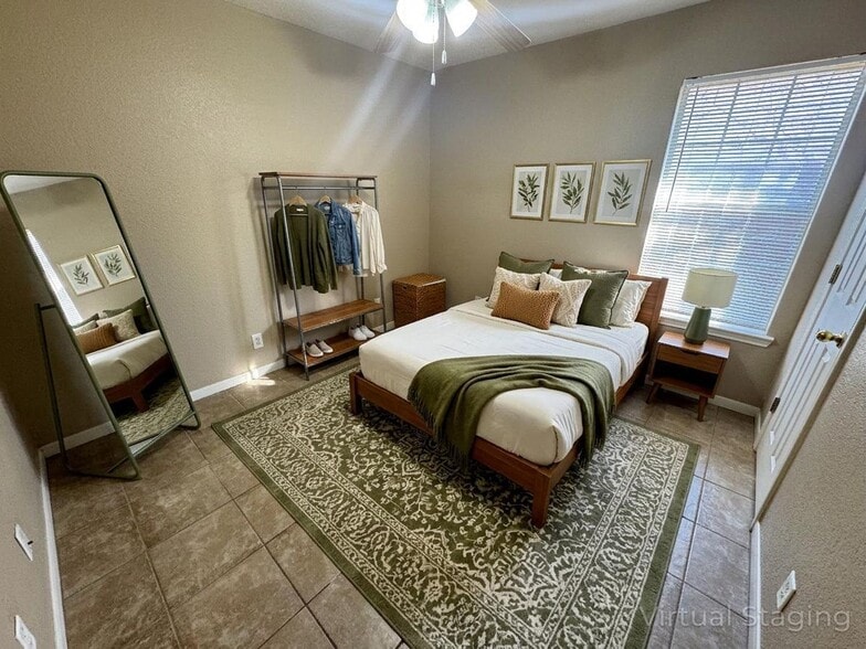 Building Photo - 4807 John David Dr