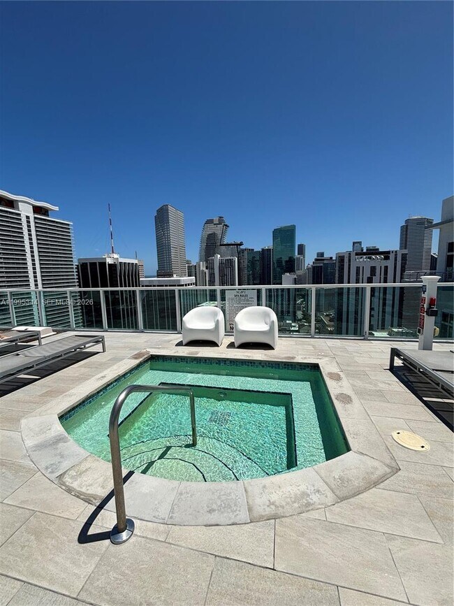 Building Photo - 133 NE 2nd Ave