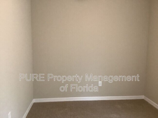Building Photo - 15544 SW 41st Street Rd