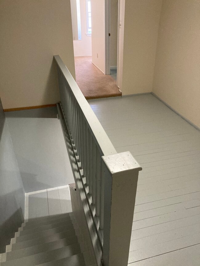 Building Photo - 221 S James St