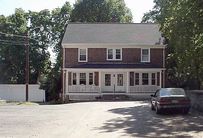 60-62 High Street - 56-62 High St