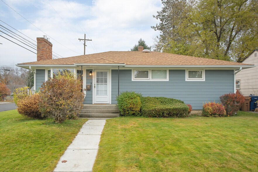 Primary Photo - 6028 N Lincoln St