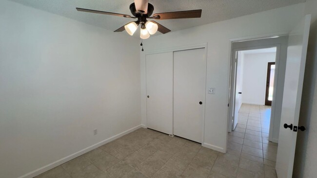 Building Photo - Like New! Newly Remodeled Home for Rent in...