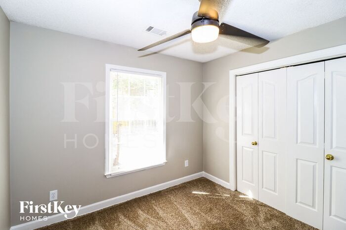 Building Photo - 1555 Wood Farms Dr