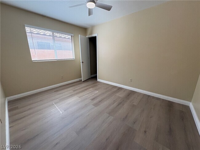 Building Photo - 1009 Torington Dr