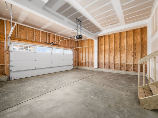 Building Photo - 267 Sage Hill Dr