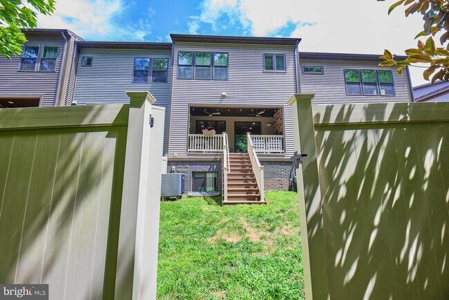 Building Photo - 3060 Wild Blue Indigo Ct