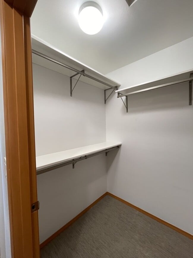 Building Photo - 1586 Meriwether Ave