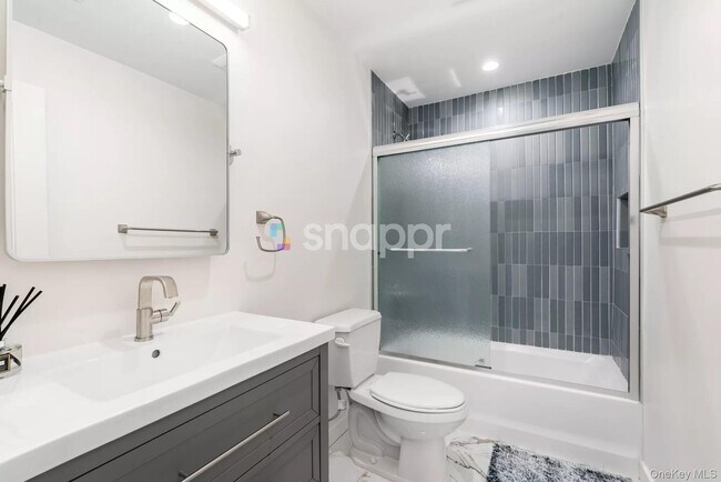 Building Photo - 9 E Stemmer Ln