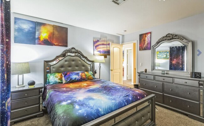 Building Photo - Fully Furnished Luxury Home with Solar