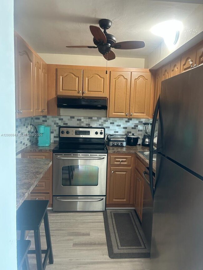 Building Photo - 11790 SW 18th St